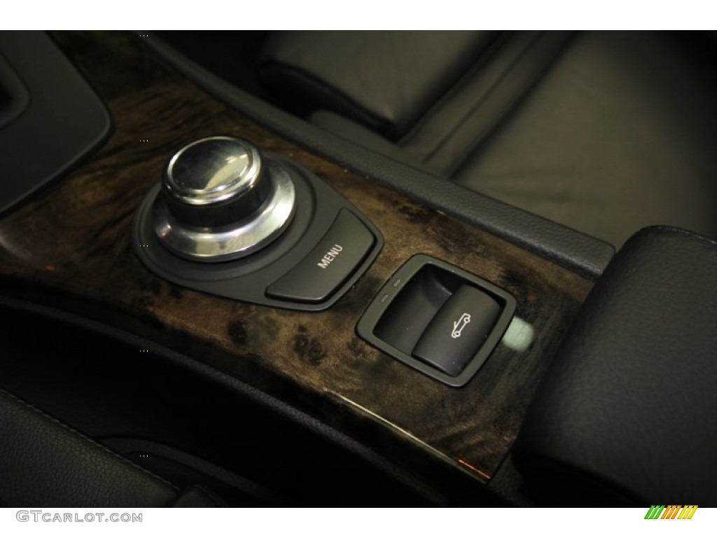 2008 3 Series 335i Convertible - Jet Black / Black photo #29