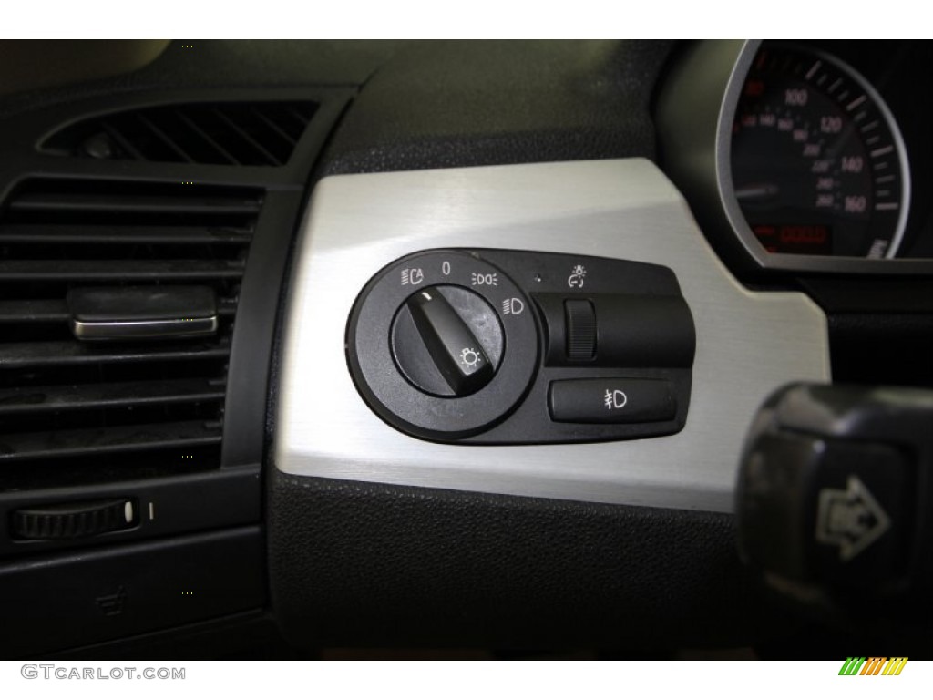 2008 BMW Z4 3.0si Coupe Controls Photo #58780272
