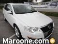 Candy White - Passat Komfort Sedan Photo No. 1
