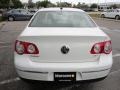 Candy White - Passat Komfort Sedan Photo No. 4