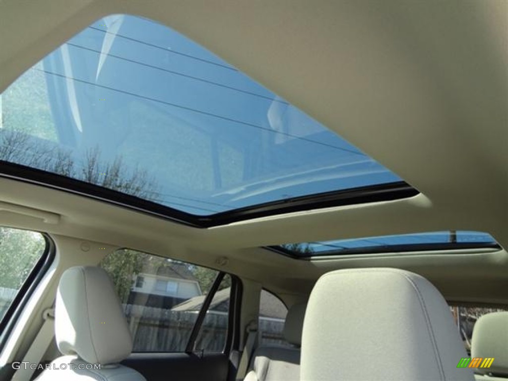 2012 Edge SEL EcoBoost - White Platinum Metallic Tri-Coat / Medium Light Stone photo #16