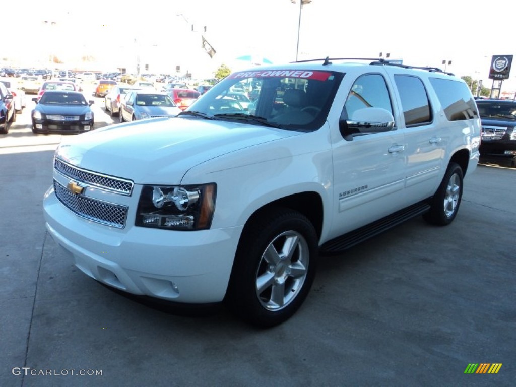 2011 Suburban LT - Summit White / Light Titanium/Dark Titanium photo #1