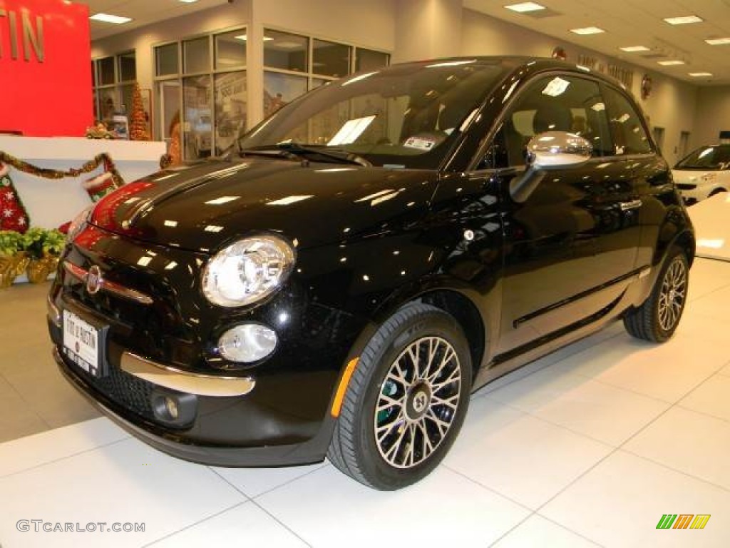 Gucci Nero (Black) Fiat 500