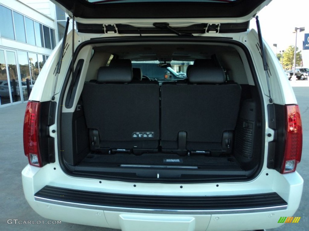 2012 Cadillac Escalade Luxury Trunk Photos