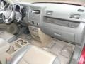 Beige 2006 Honda Ridgeline RTL Dashboard