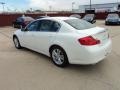 Moonlight White - G 25 Journey Sedan Photo No. 4