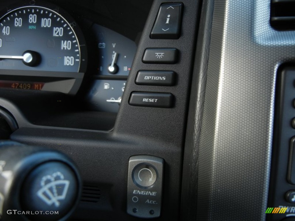 2004 Cadillac XLR Roadster Controls Photo #58791702