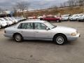 1994 Pewter Metallic Lincoln Continental Sedan  photo #5