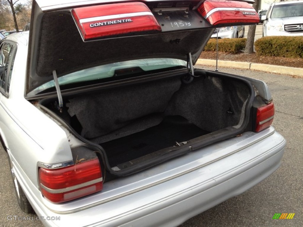 1994 Continental Sedan - Pewter Metallic / Gray photo #23