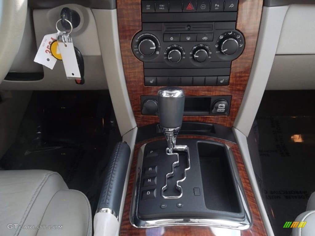 2008 Jeep Commander Limited Multi Speed Automatic Transmission Photo #58794663