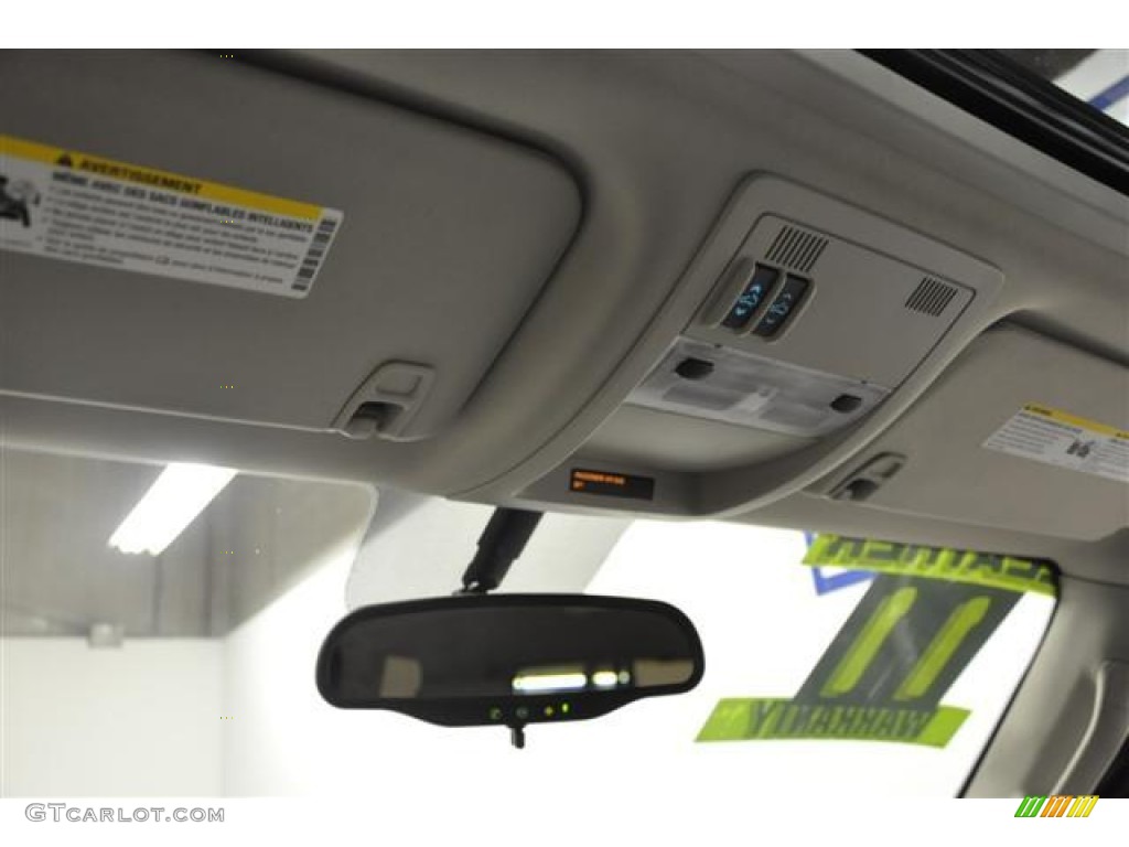 2011 Tahoe LT 4x4 - Black / Light Titanium/Dark Titanium photo #15