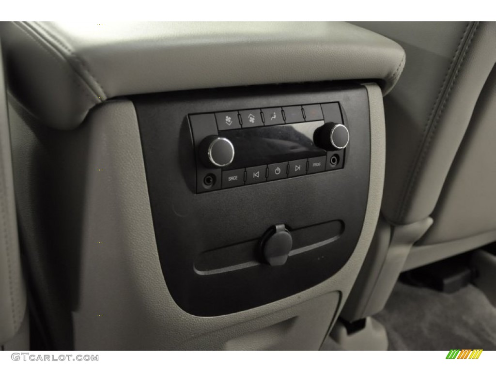 2011 Tahoe LT 4x4 - Black / Light Titanium/Dark Titanium photo #26