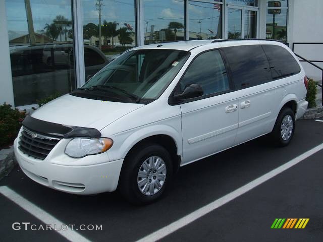 Stone White Chrysler Town & Country