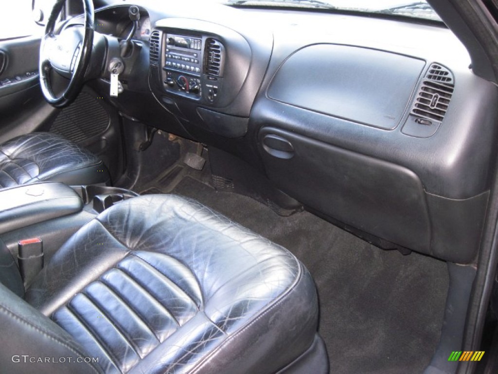 2000 Ford F150 Harley Davidson Extended Cab Dark Graphite Dashboard Photo #58796991