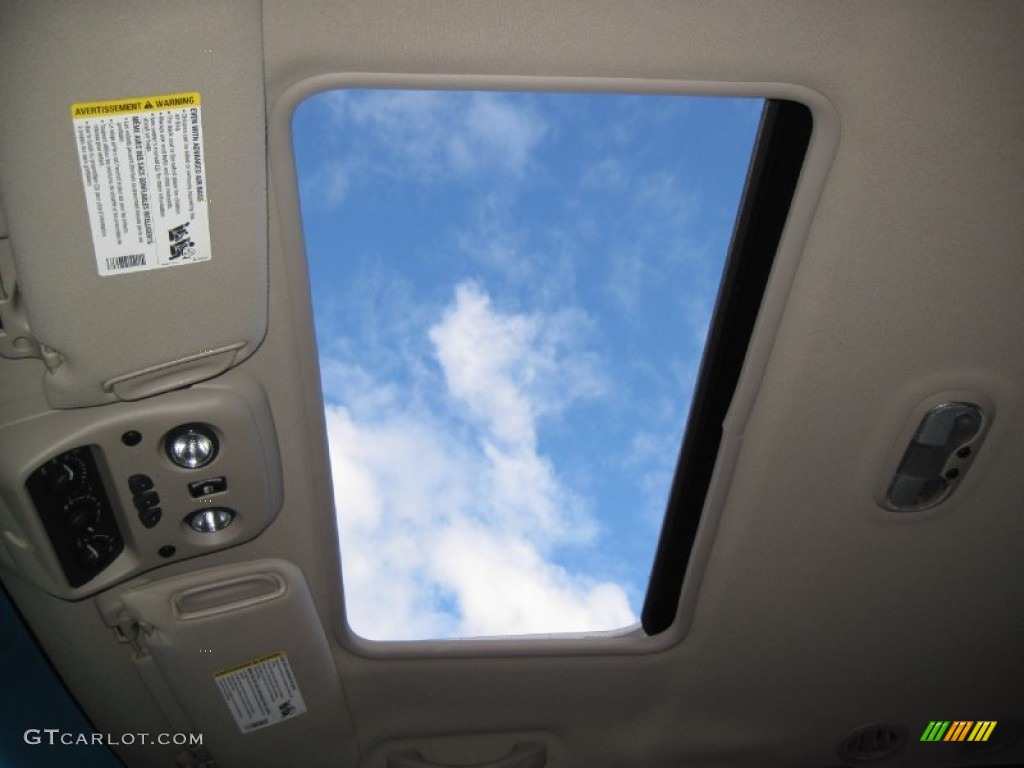 2003 Tahoe Z71 4x4 - Summit White / Gray/Dark Charcoal photo #19