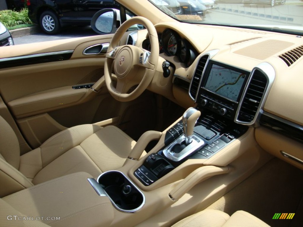 Luxor Beige Interior 2011 Porsche Cayenne S Photo #58798059