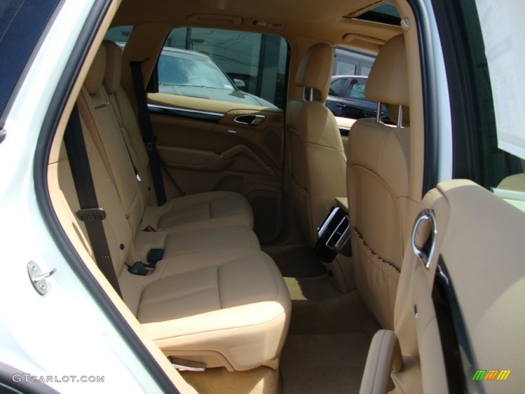 Luxor Beige Interior 2011 Porsche Cayenne S Photo #58798080