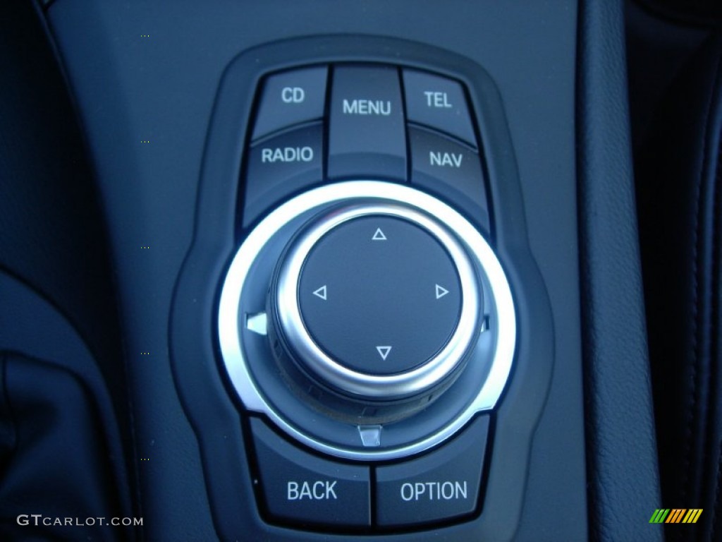 2012 BMW M3 Coupe Controls Photo #58798686