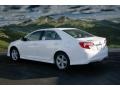 Super White - Camry SE Photo No. 3
