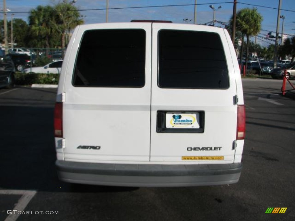 2001 Astro Commercial Van - Ivory White / Neutral photo #8