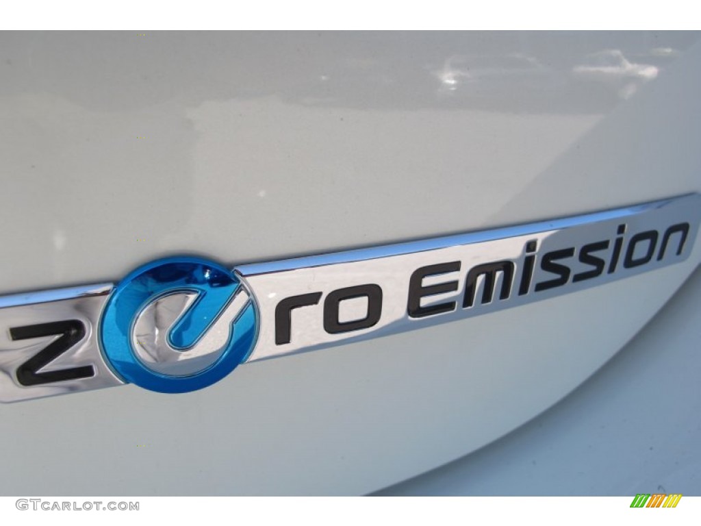 2012 Nissan LEAF SL Marks and Logos Photo #58802721