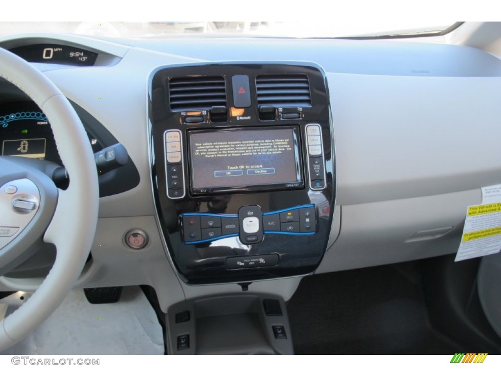 2012 Nissan LEAF SL Light Gray Dashboard Photo #58802730