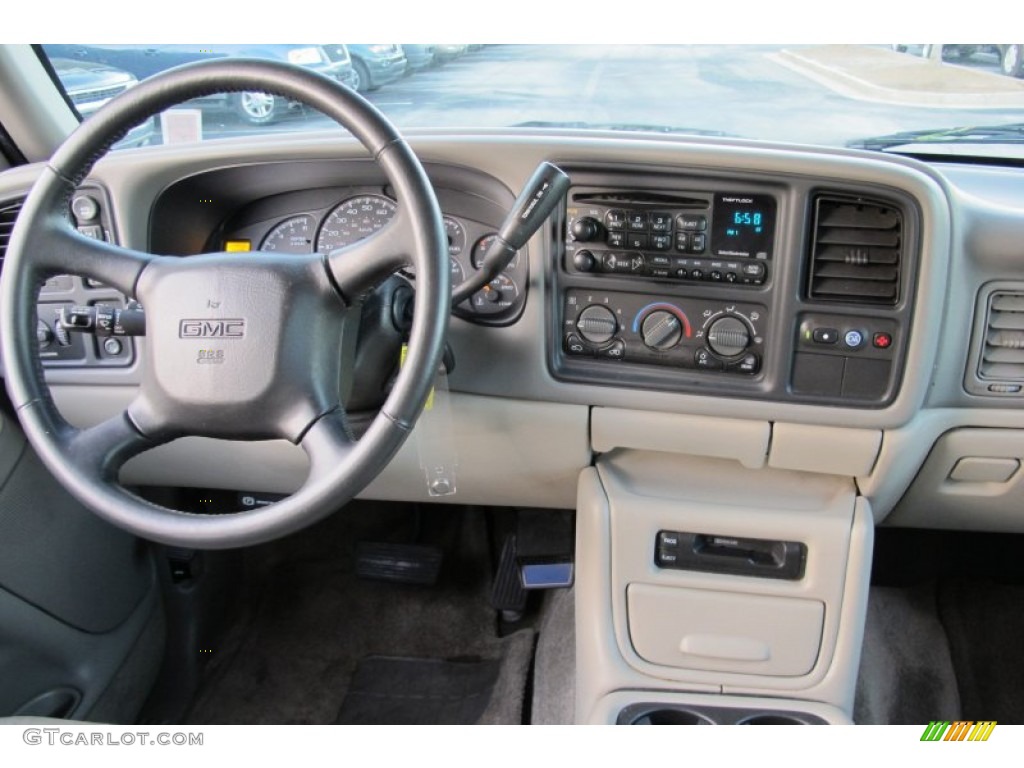 2001 GMC Yukon XL 2500 SLT 4x4 Dashboard Photos