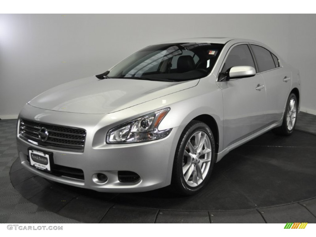 Radiant Silver Metallic Nissan Maxima