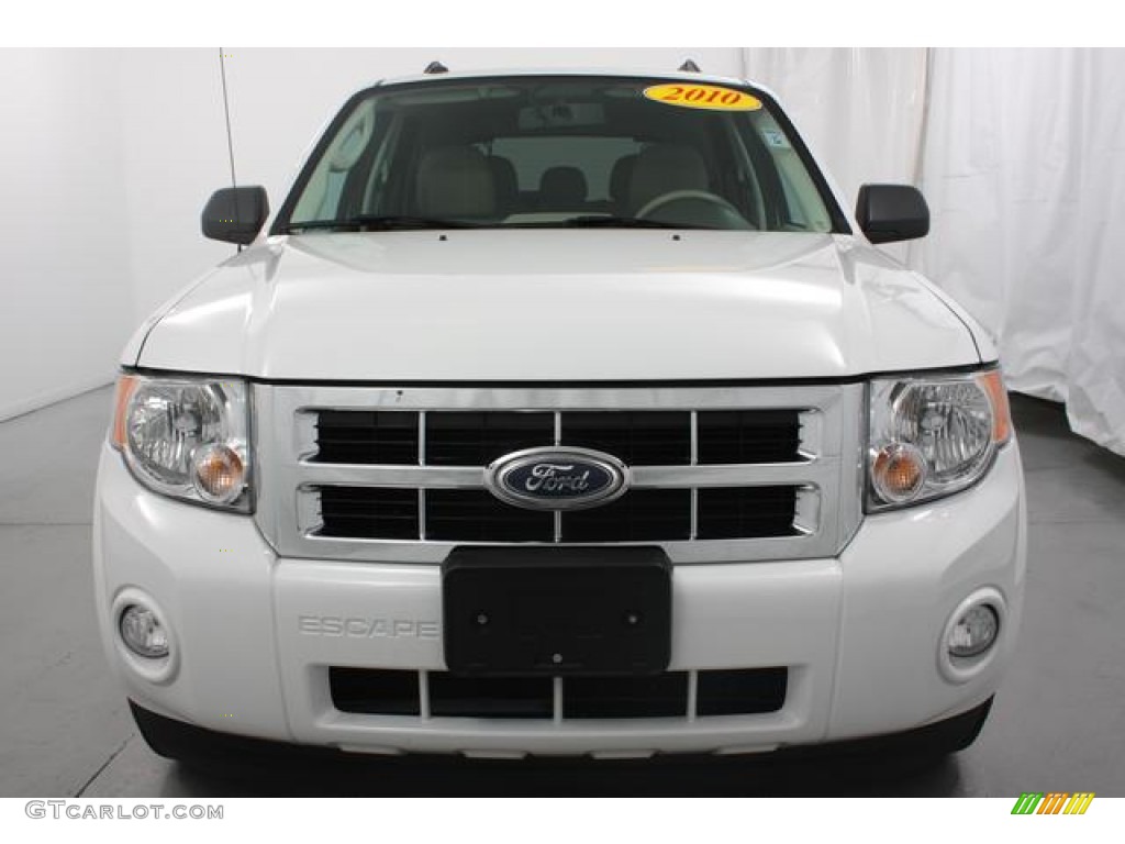 2010 Escape XLT 4WD - Oxford White / Stone photo #2