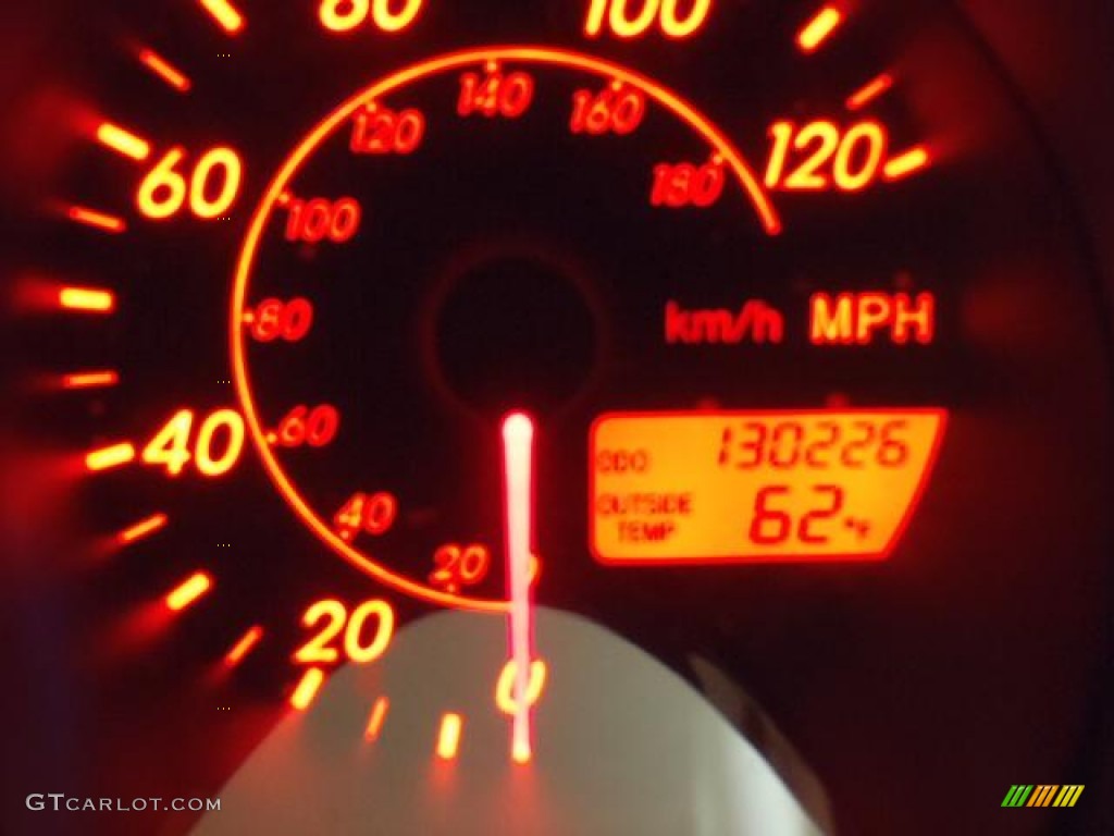 2003 Matrix XR - Indigo Ink Blue Metallic / Dark Gray photo #18