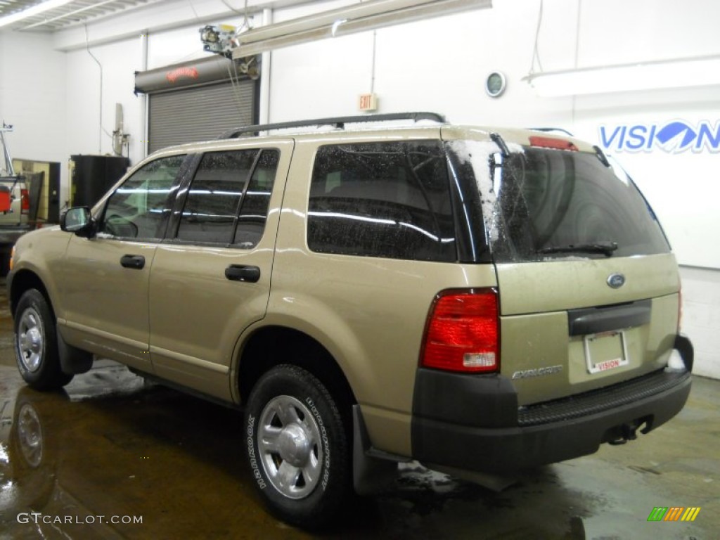 2003 Explorer XLS 4x4 - Harvest Gold Metallic / Medium Parchment Beige photo #14