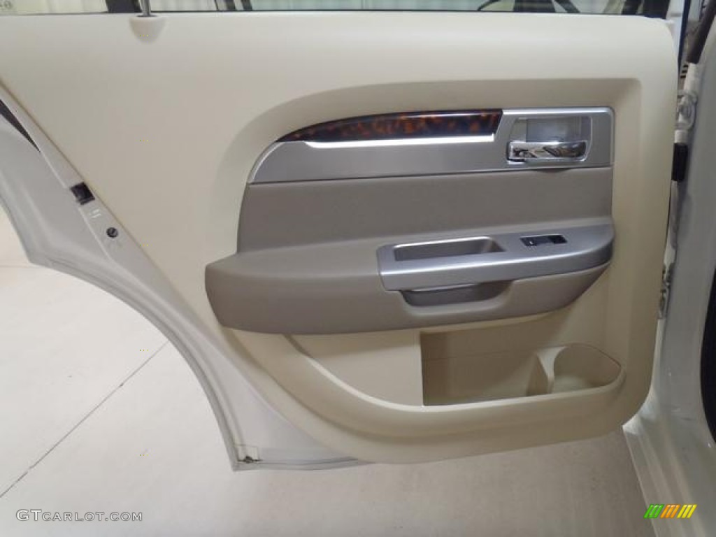 2008 Chrysler Sebring Limited Sedan Door Panel Photos
