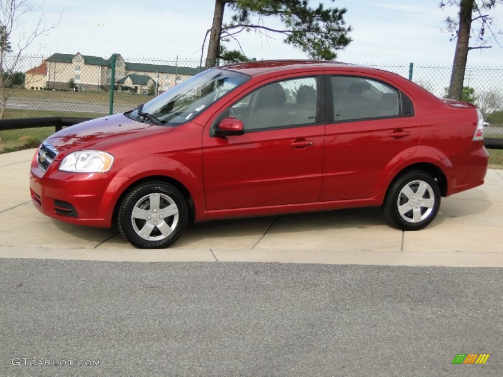 2010 Aveo LT Sedan - Sport Red / Charcoal photo #9
