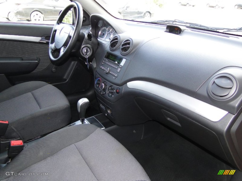 2010 Aveo LT Sedan - Sport Red / Charcoal photo #23