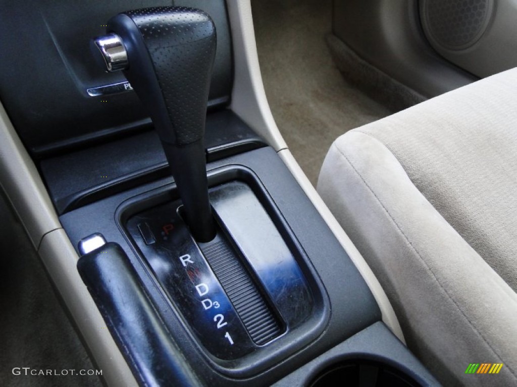 2003 Accord LX Sedan - Taffeta White / Ivory photo #20