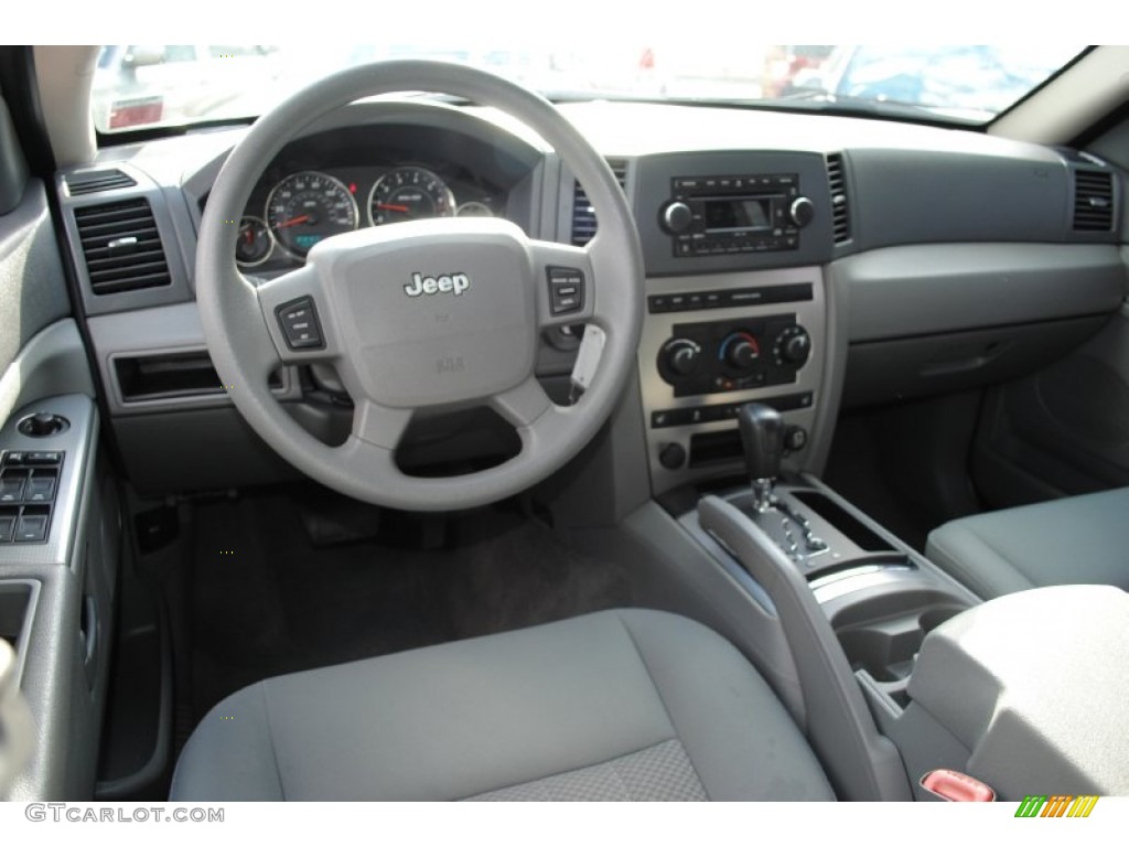 Medium Slate Gray Interior 2006 Jeep Grand Cherokee Laredo 4x4 Photo #58817136