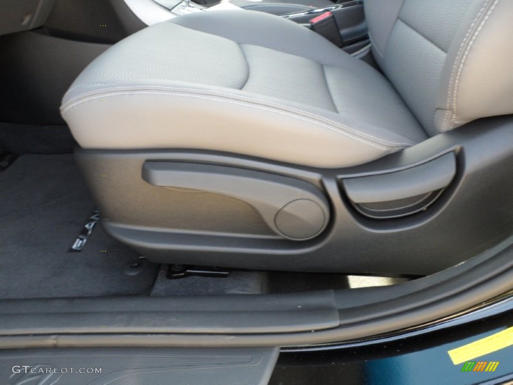 2012 Elantra Limited - Black Noir Pearl / Gray photo #25