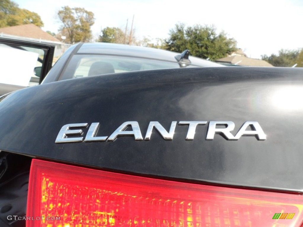 2012 Elantra Limited - Black Noir Pearl / Beige photo #15