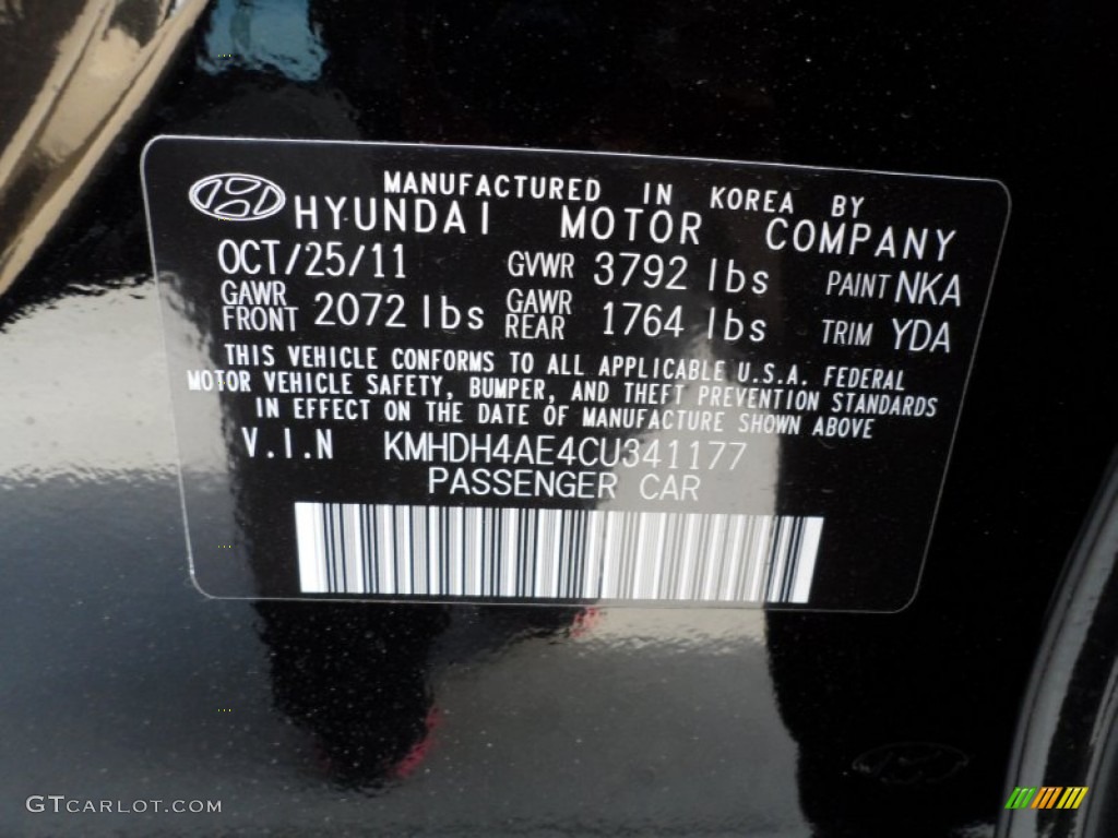 2012 Elantra Limited - Black Noir Pearl / Beige photo #35