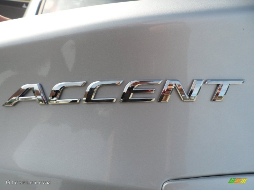 2012 Hyundai Accent GLS 4 Door Marks and Logos Photo #58818705