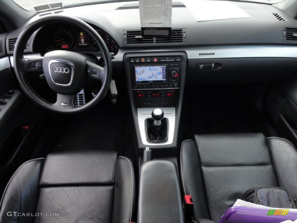 2007 Audi RS4 4.2 quattro Sedan Black Dashboard Photo #58820685