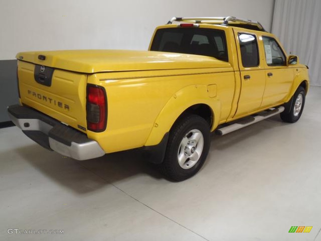 2002 Frontier SE Crew Cab - Solar Yellow / Gray photo #5