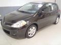 Espresso Black - Versa 1.8 SL Hatchback Photo No. 18
