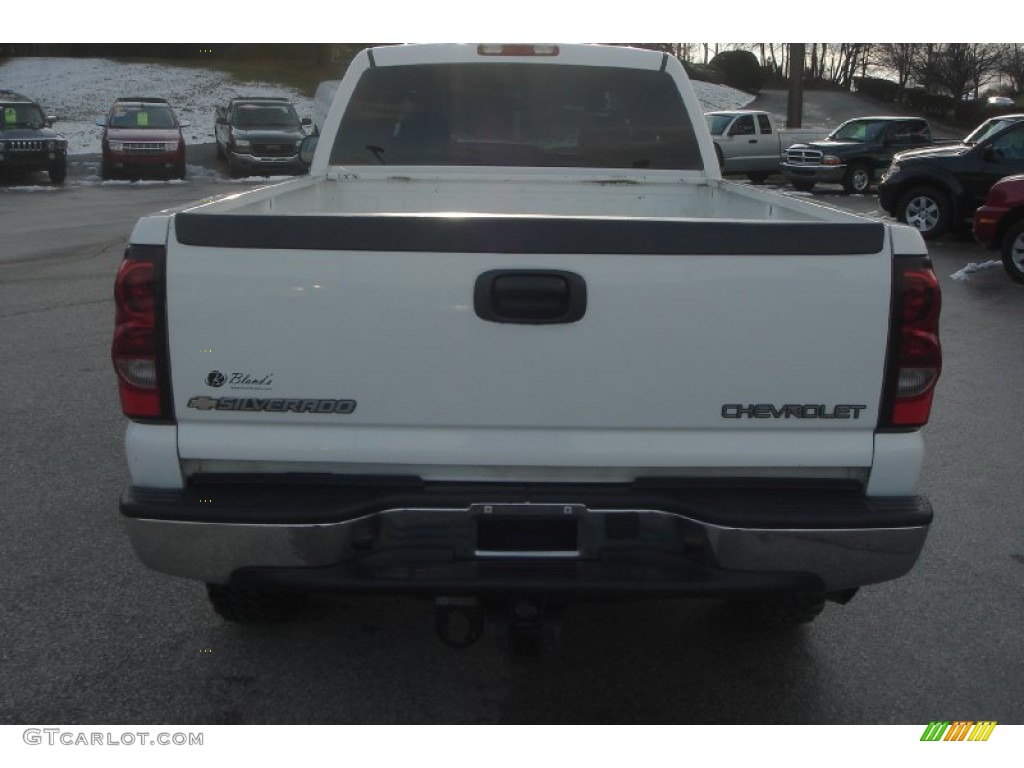 2005 Silverado 2500HD LS Crew Cab 4x4 - Summit White / Dark Charcoal photo #3