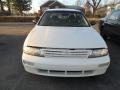 Cloud White 1995 Nissan Altima XE