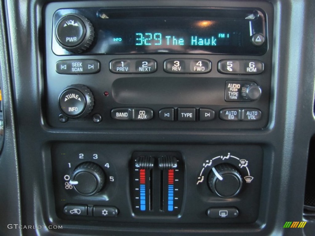 2006 GMC Sierra 2500HD SLE Crew Cab 4x4 Audio System Photos