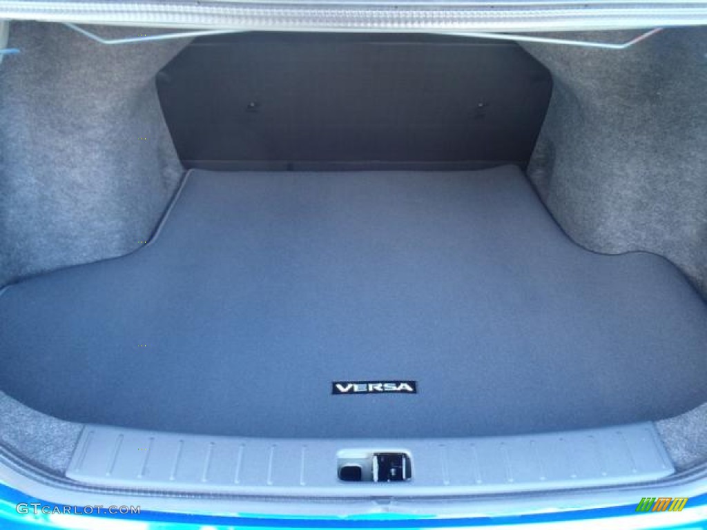 2012 Versa 1.6 S Sedan - Metallic Blue / Charcoal photo #12