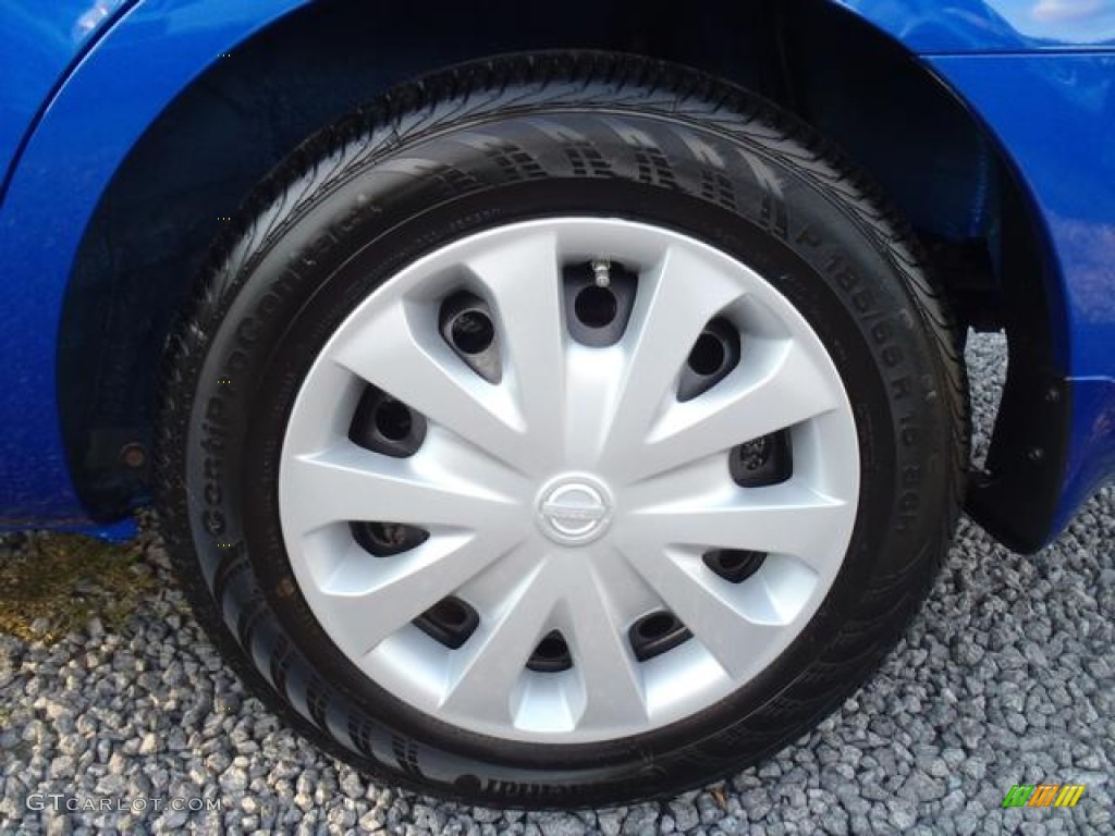 2012 Versa 1.6 S Sedan - Metallic Blue / Charcoal photo #13