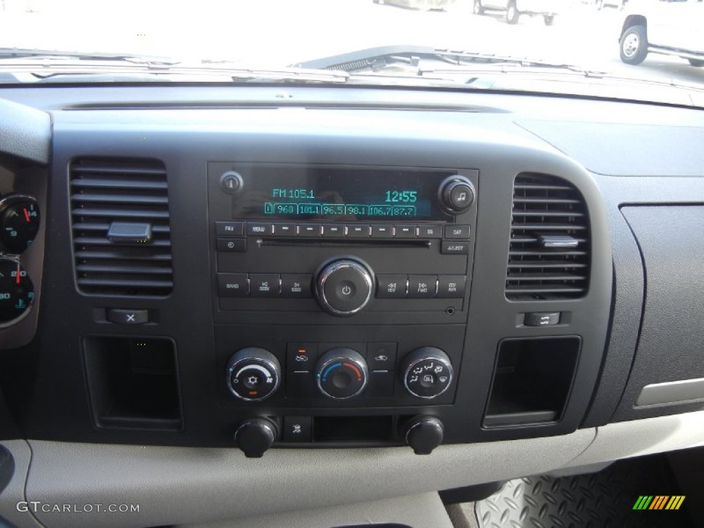2009 Silverado 1500 LT Extended Cab - Black Granite Metallic / Light Titanium photo #16