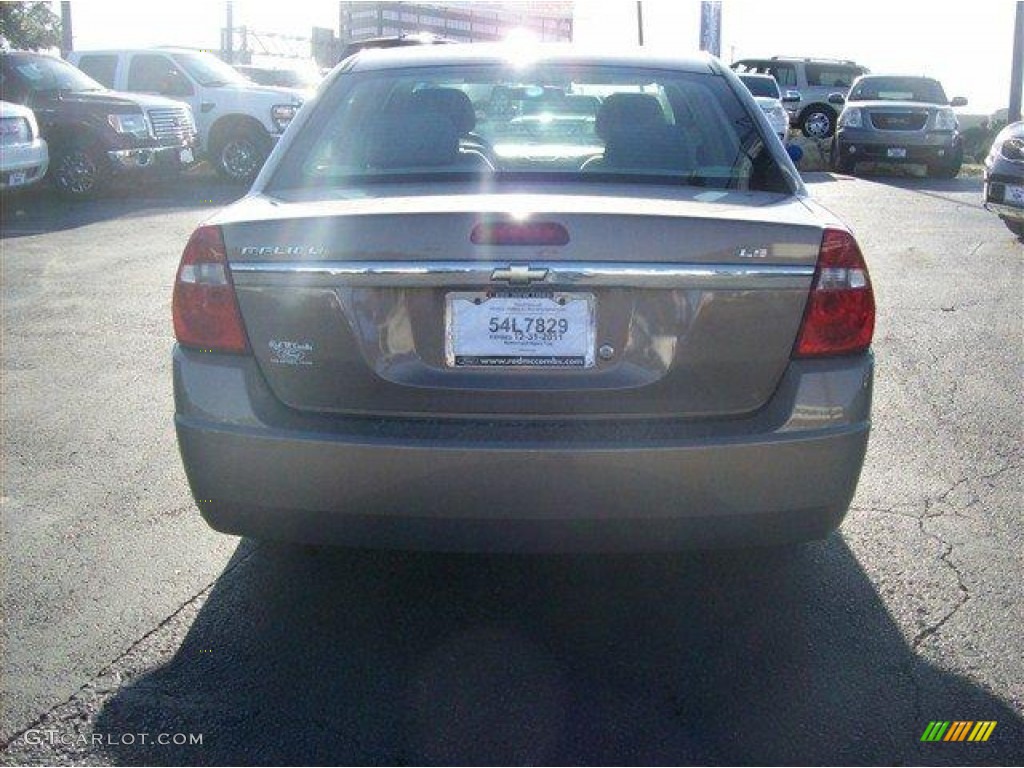 2007 Malibu LS Sedan - Sandstone Metallic / Cashmere Beige photo #4